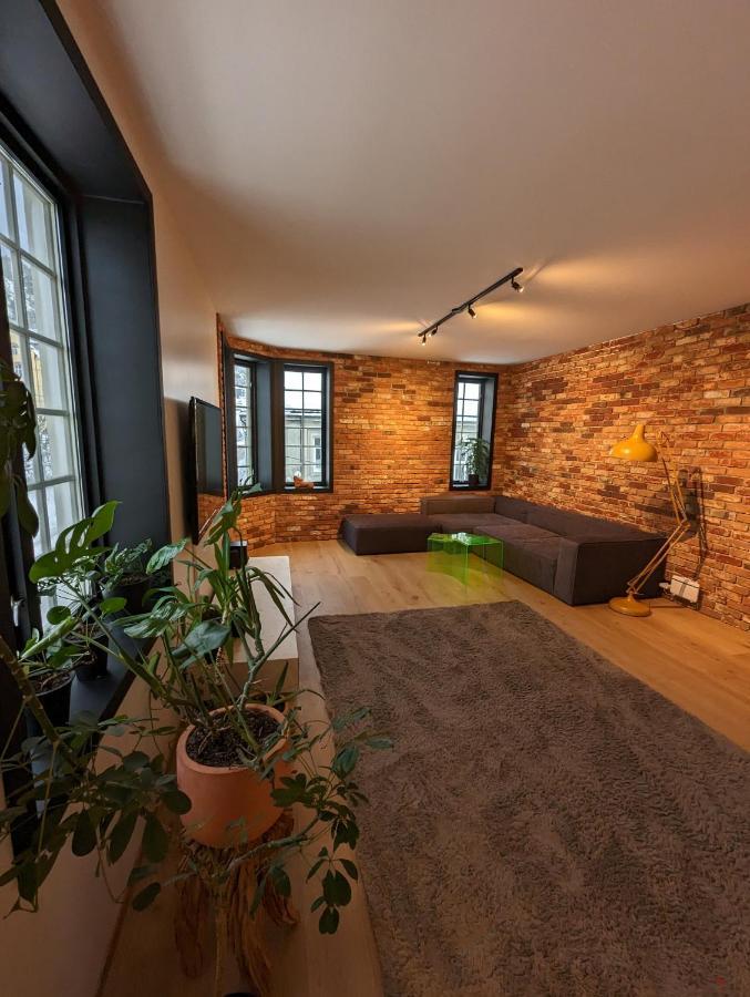 Family Friendly Apartment By The Park In The Very Center Of Олесунн Экстерьер фото